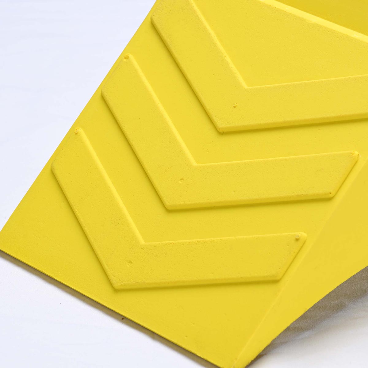 Yescom Wheel Chocks 2ct. for 24-32in. Tire, 33,000lbs GVWR, Polyurethane