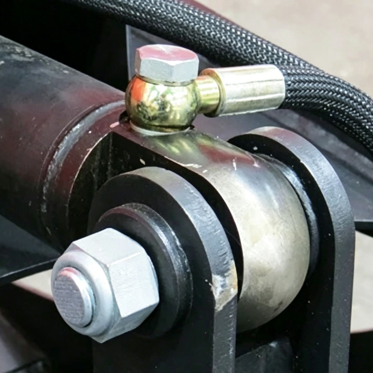 Greatbear 72" Rock Grapple Bucket
