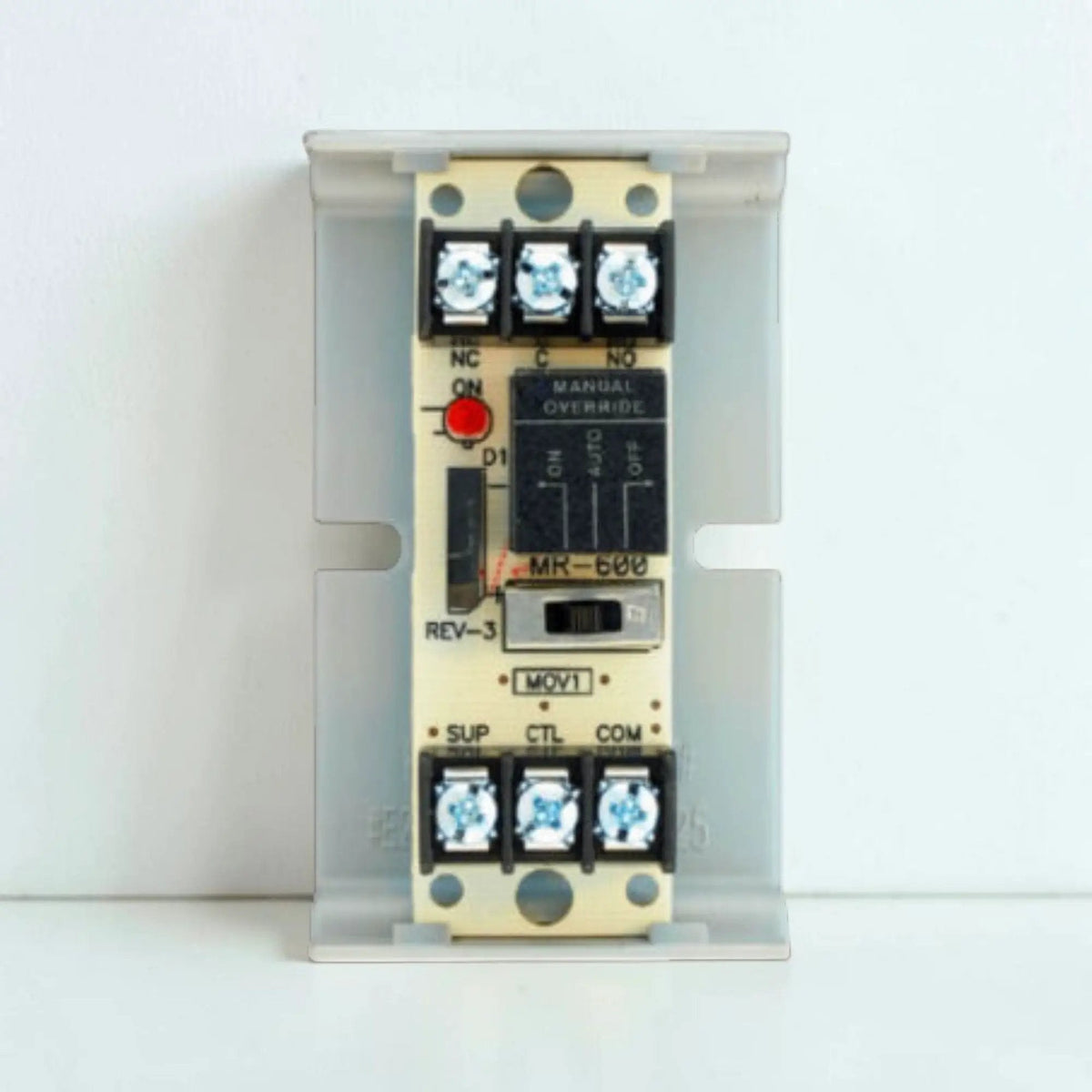 Kidde SPDT Switch with LED and Mounting Track for Fire Safety