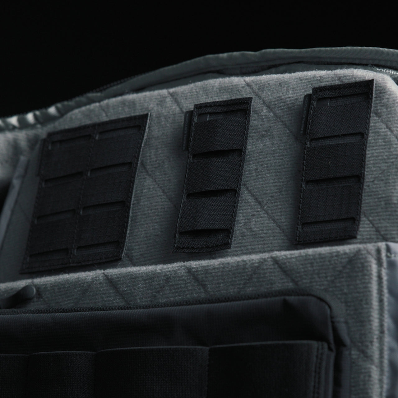 Eberlestock Molle Adapter 3x2 - Velcro-backed