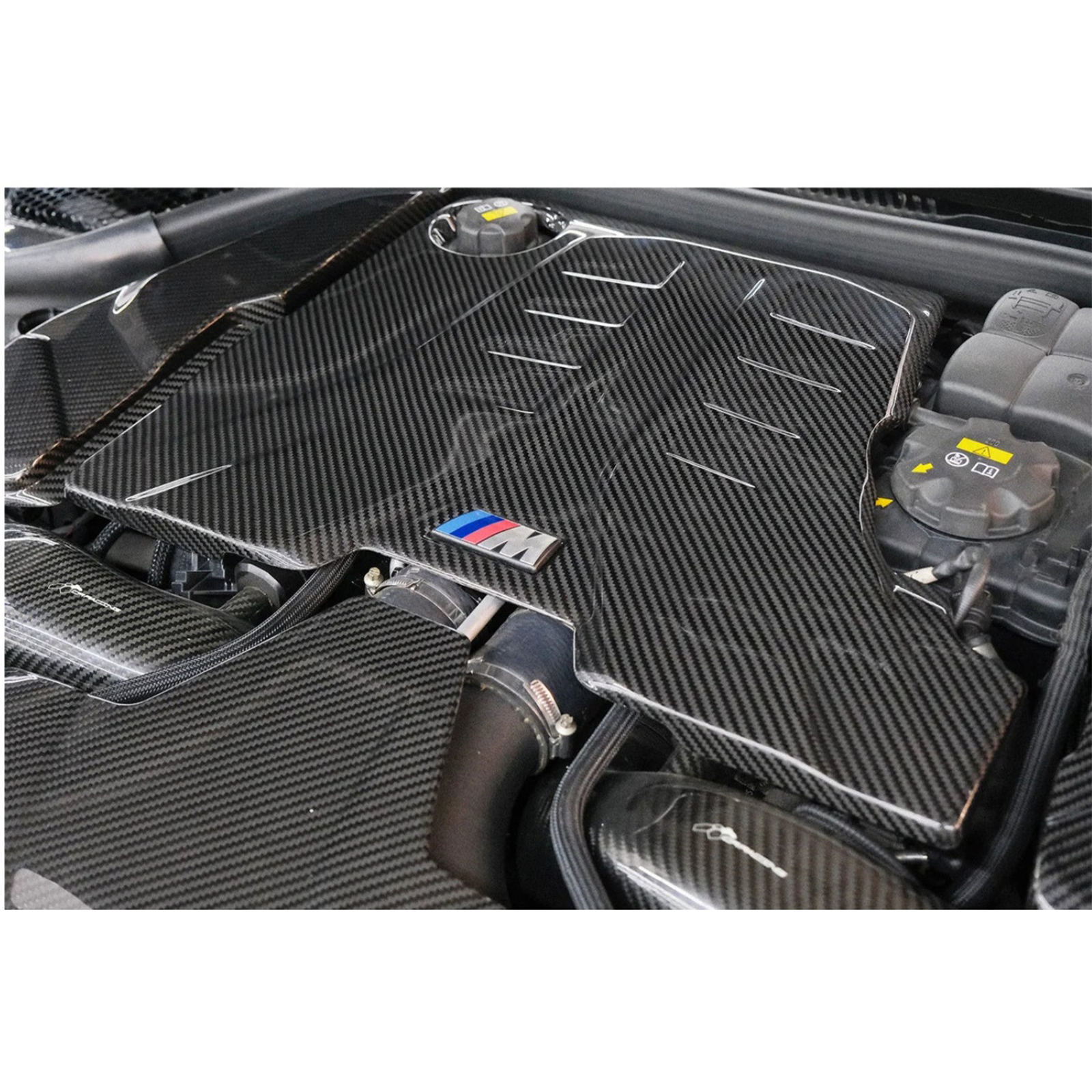 Carbon Fiber Upper Engine Cover for BMW F90 M5