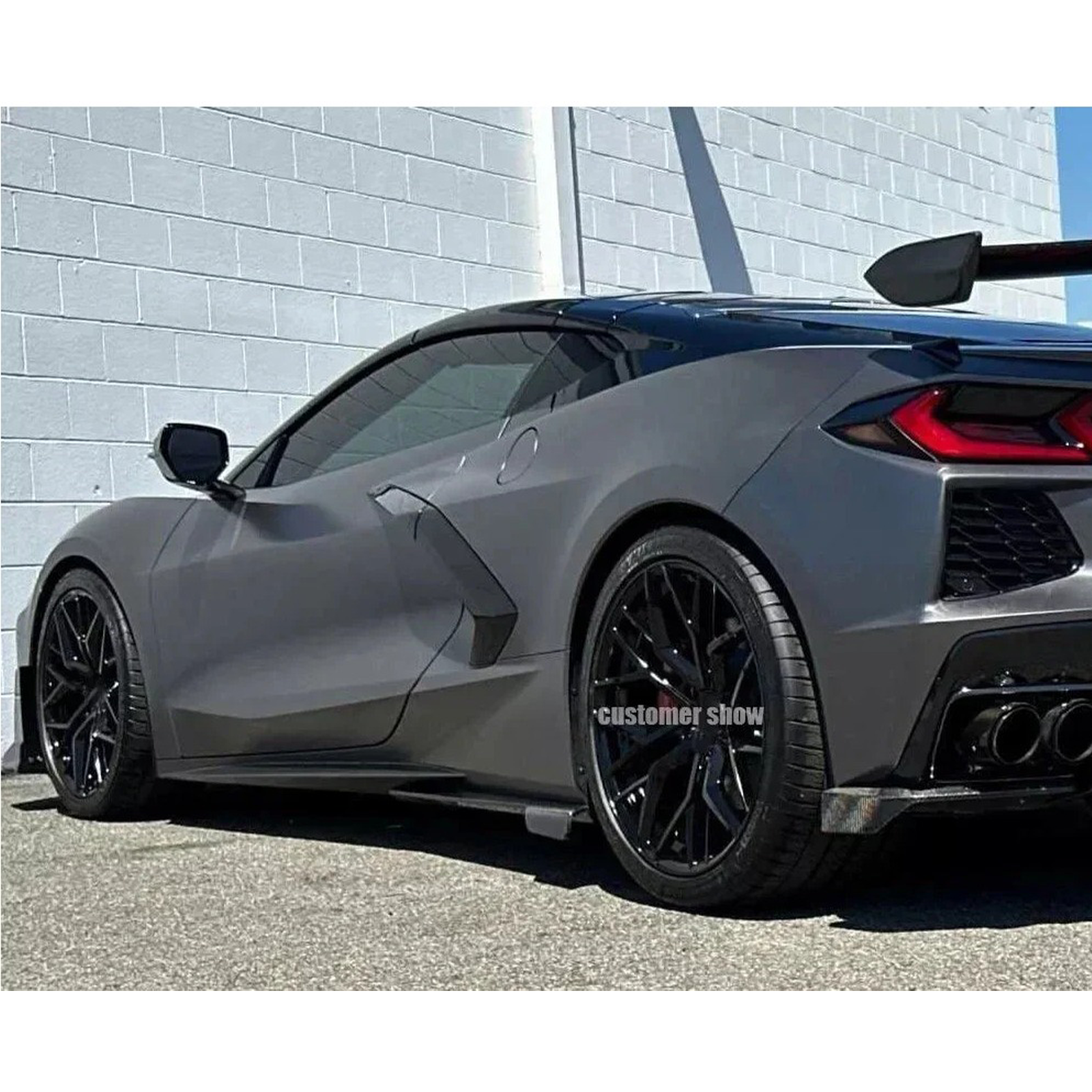 Dry Carbon Fiber Side Skirts Extension Panel for Chevrolet Corvette C8