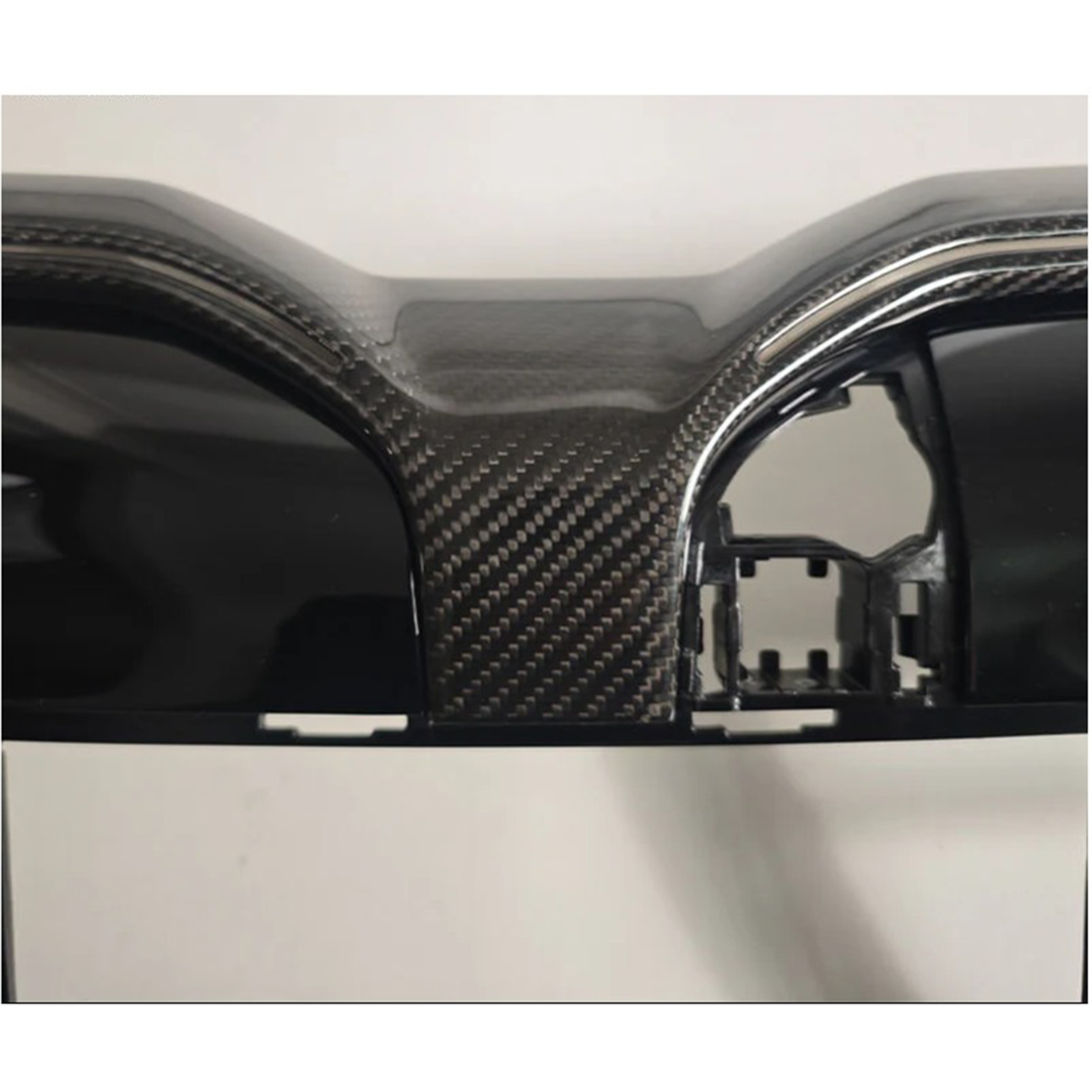 Dry Carbon Fiber Front Grille for BMW G90 M5 G60 G61 5 Series