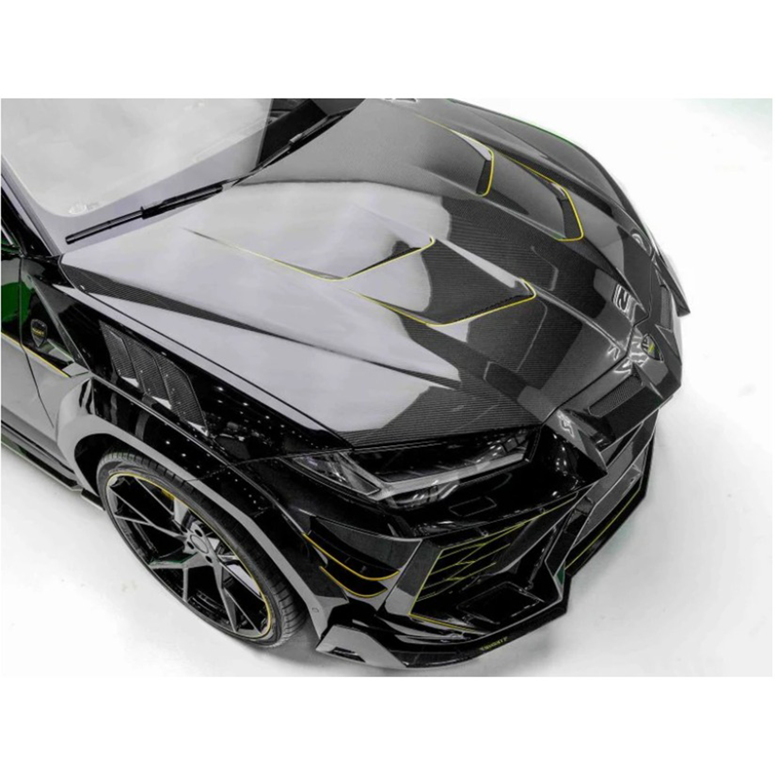 M Style Dry Carbon Fiber Hood Bonnet for Lamborghini Urus