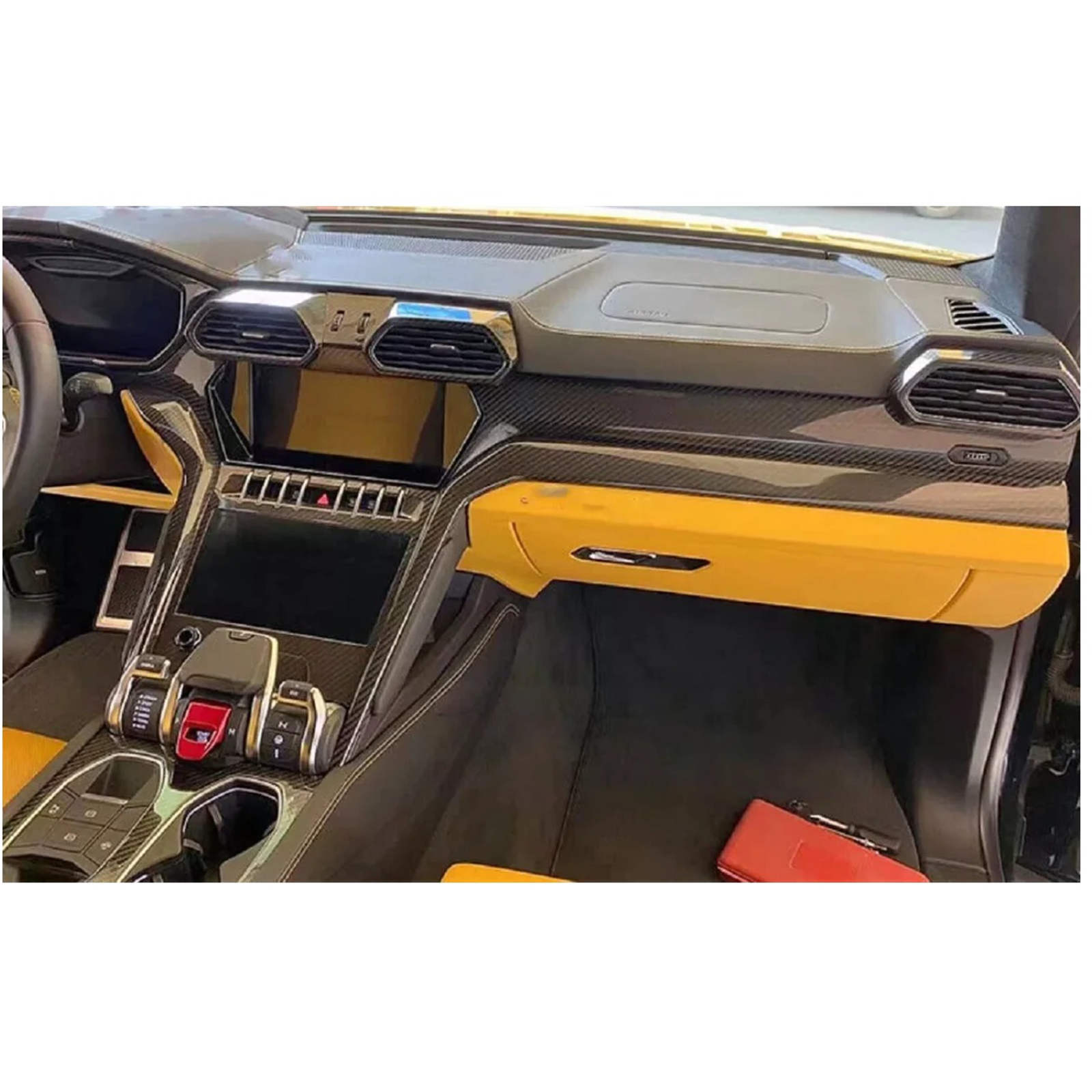 Dry Carbon Fiber Interior Trim Kit for Lamborghini Urus