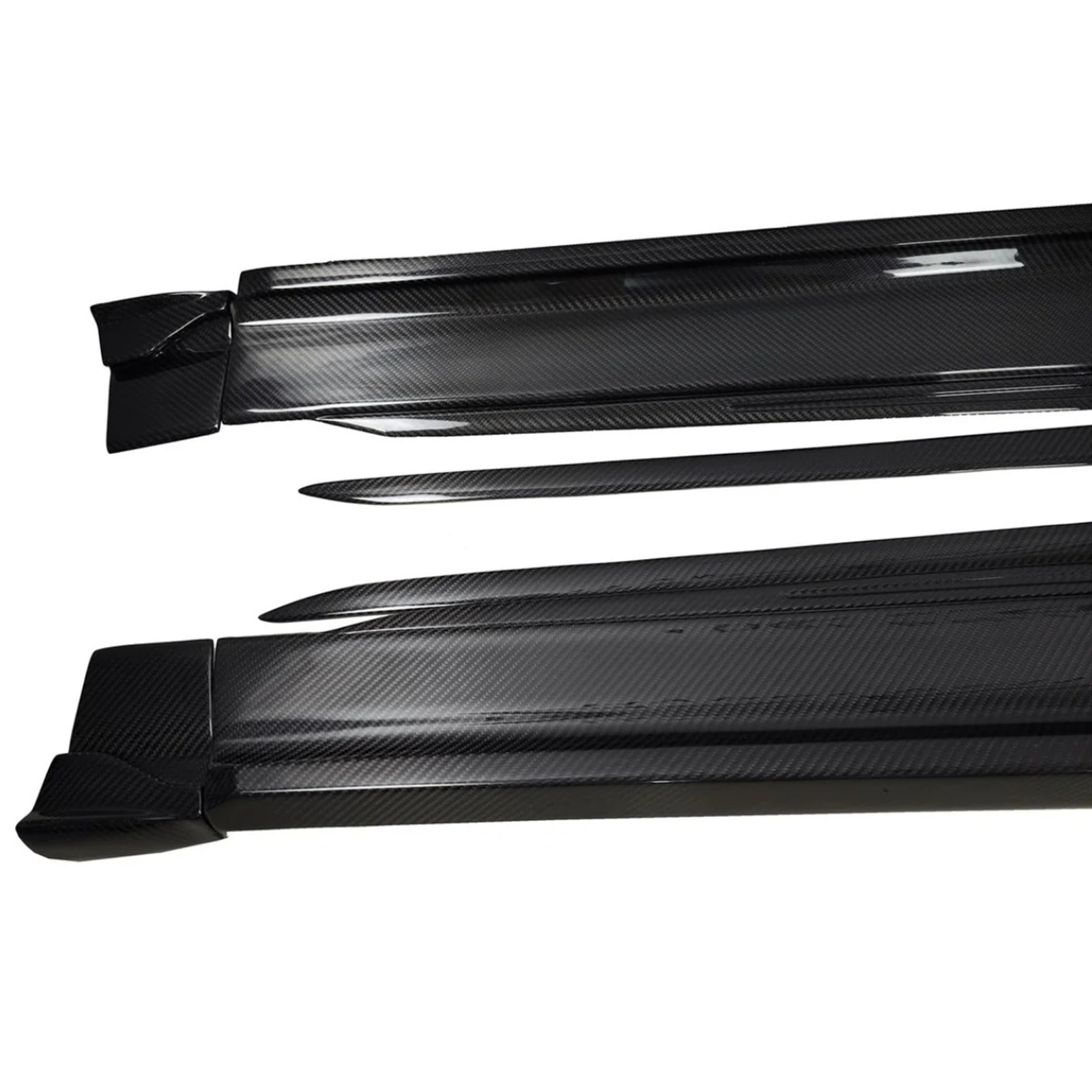 TS Style Dry Carbon Fiber Side Skirts for Lamborghini Urus