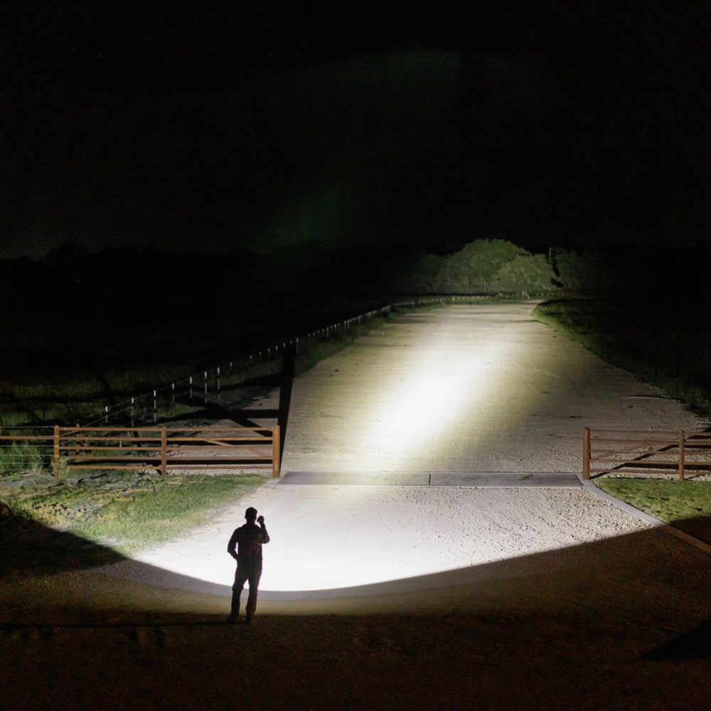 SureFire UDR Dominator - 4400 Lumens, 350K Candela & 3600 ft Reach