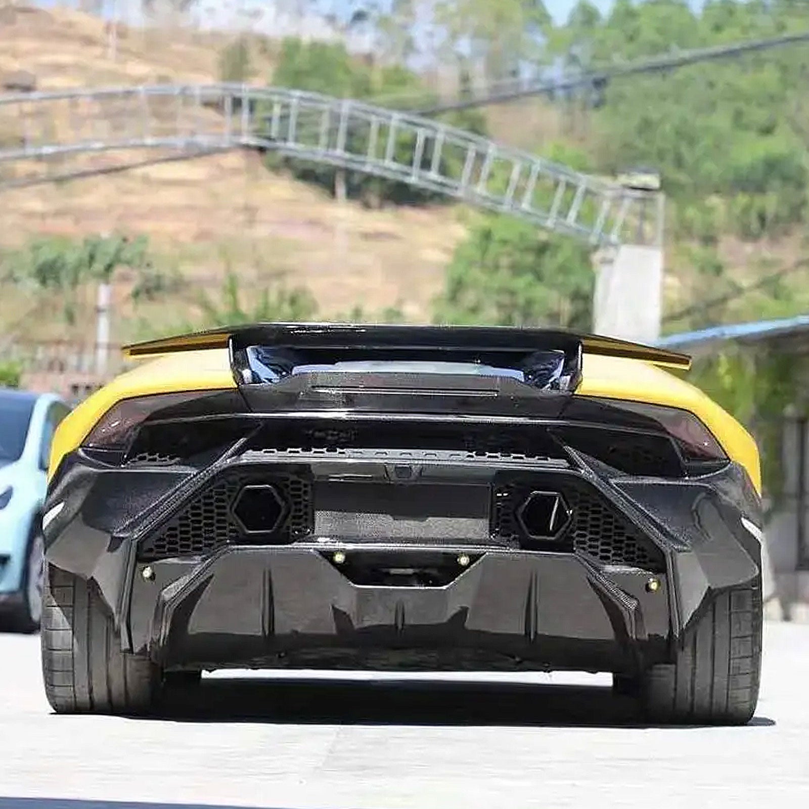 Tecnica Style Dry Carbon Fiber Rear Bumper Exhaust Kit for Lamborghini Huracan LP580 LP610 EVO