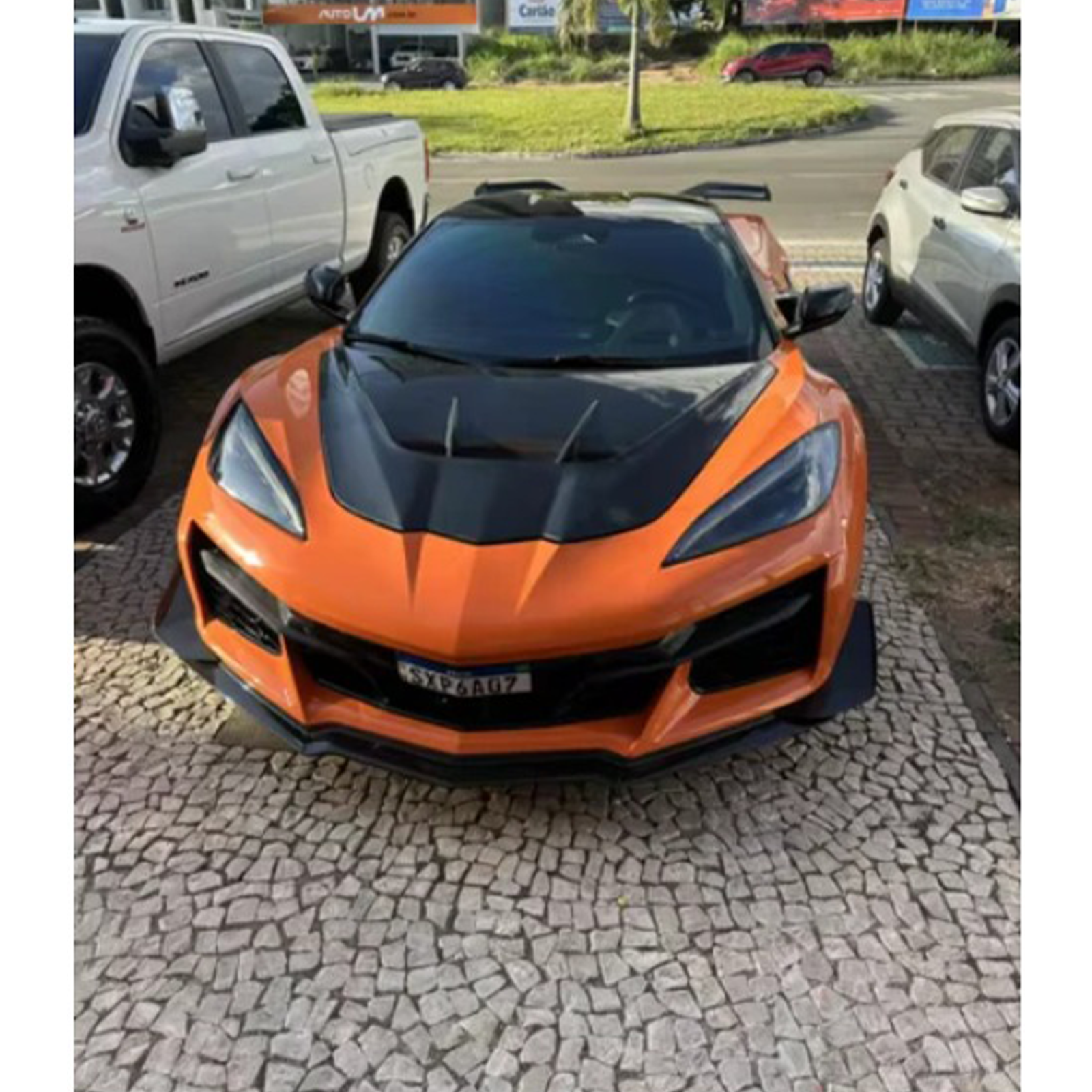 V3 Vented Carbon Fiber Hood Bonnet for Chevrolet Corvette C8