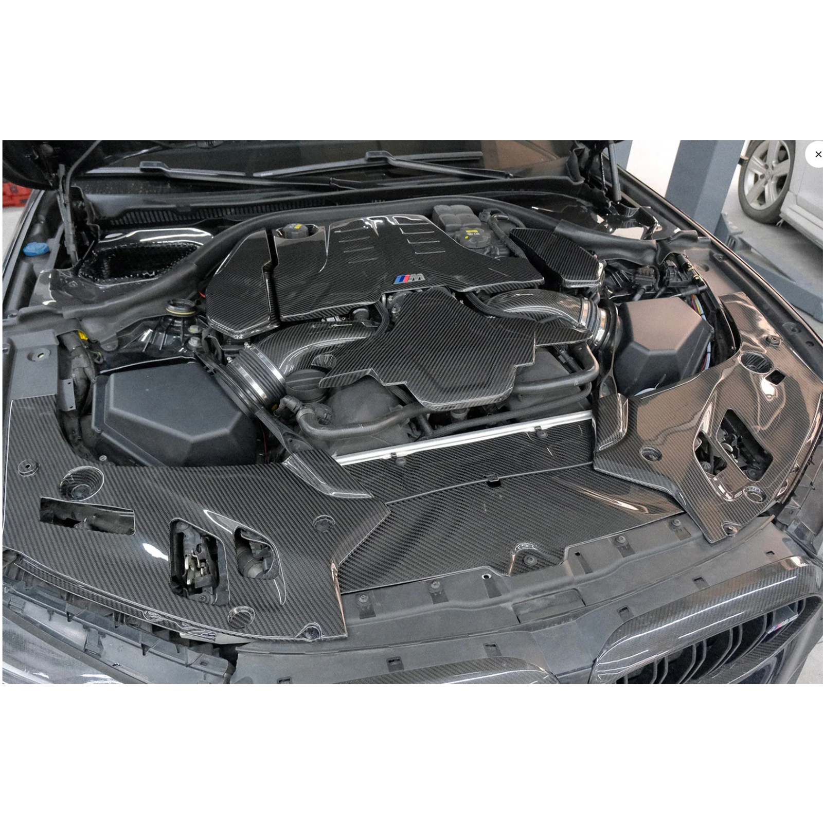 Carbon Fiber Engine Bay Headlight Corner Covers for BMW F90 M5